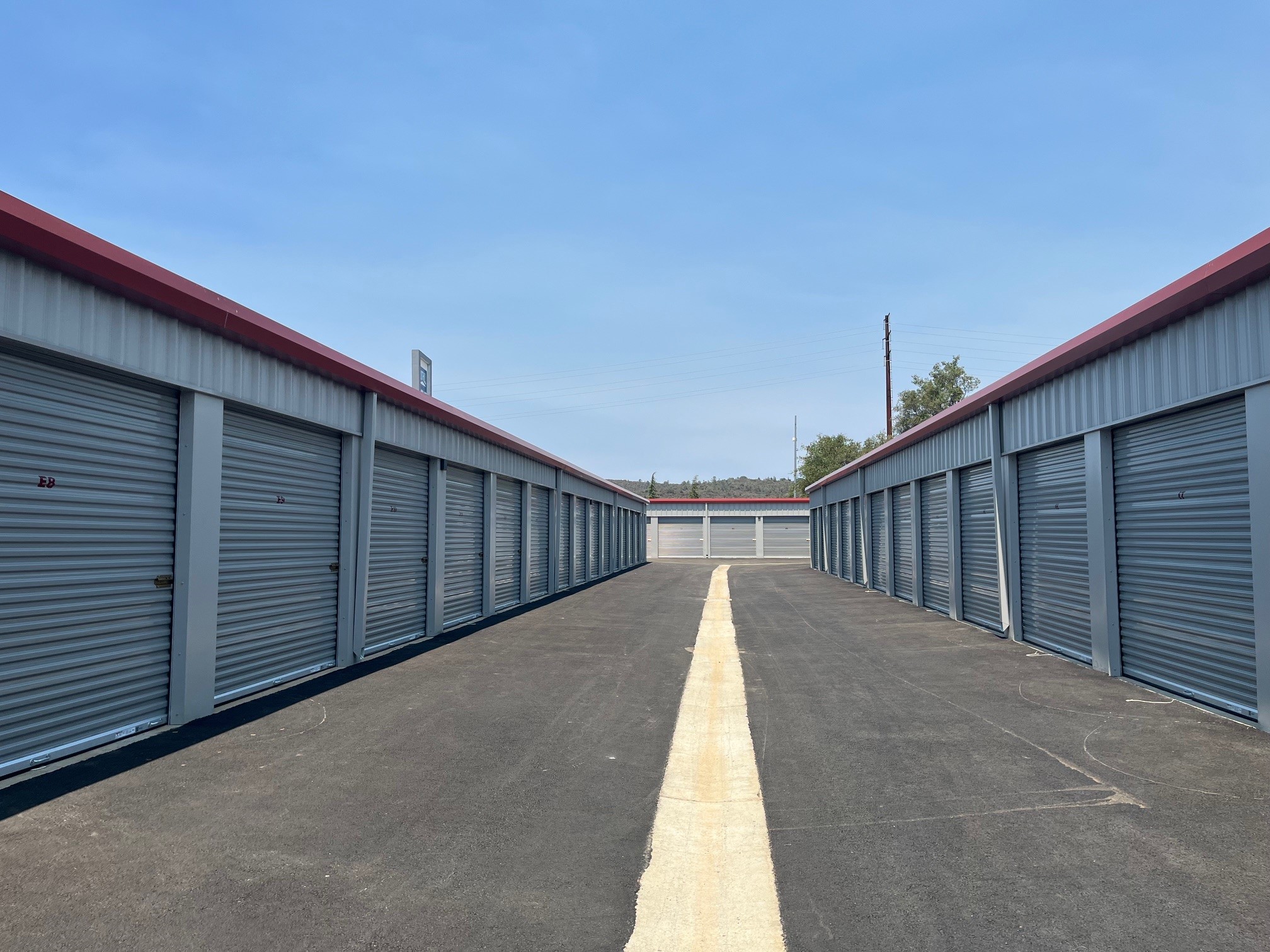 eles image eles image